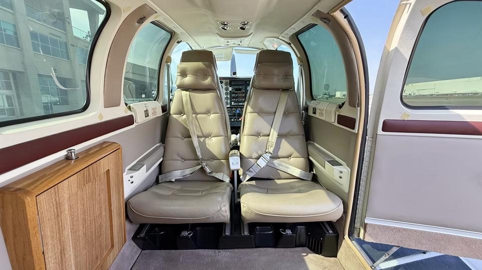 1995 BEECHCRAFT A36 BONANZA Photo 7